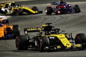 Renault Sport Formula 1 Team - Formula 1 Bahrain Grand Prix Feat