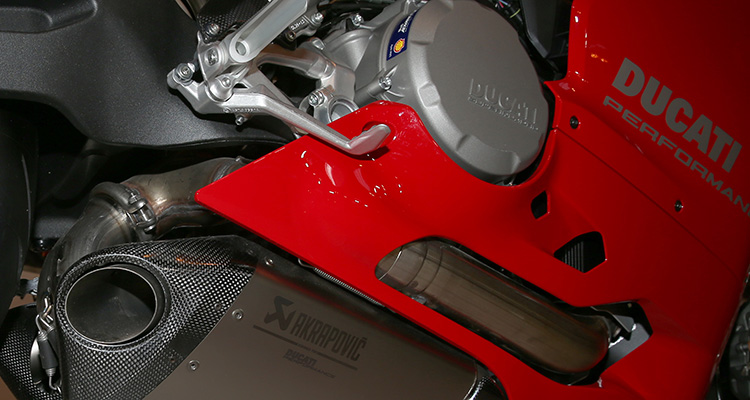 Ducati Performance 959 Panigale engine