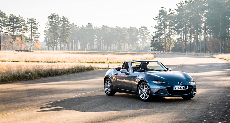 Mazda MX-5 Arctic