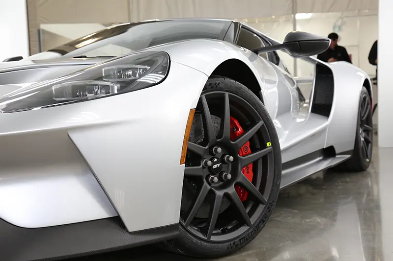 White Ford GT