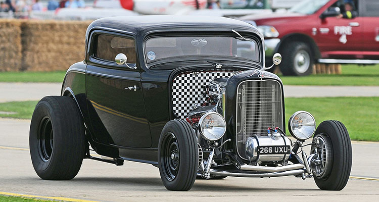 1932 Ford 3 Window Coupe Hot Rod (1)