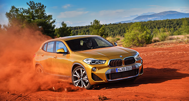 BMW X2 action