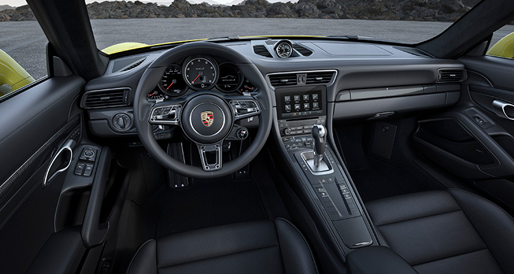 Porsche 911 Turbo S interior