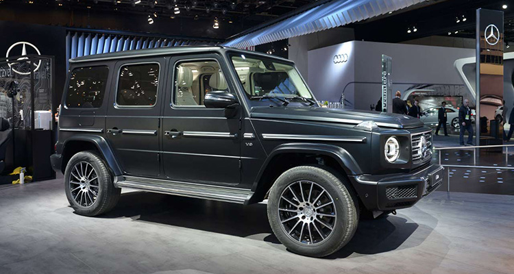 mercedes benz g-class side