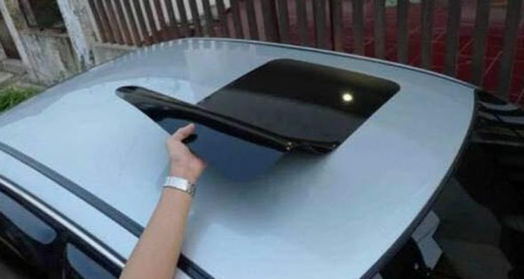 Fake sunroof