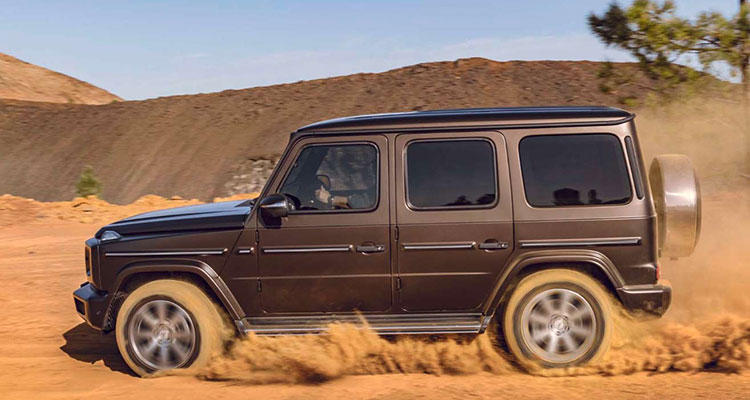 mercedes benz g-class side