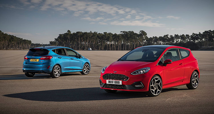 2018 Ford Fiesta ST BLue Red