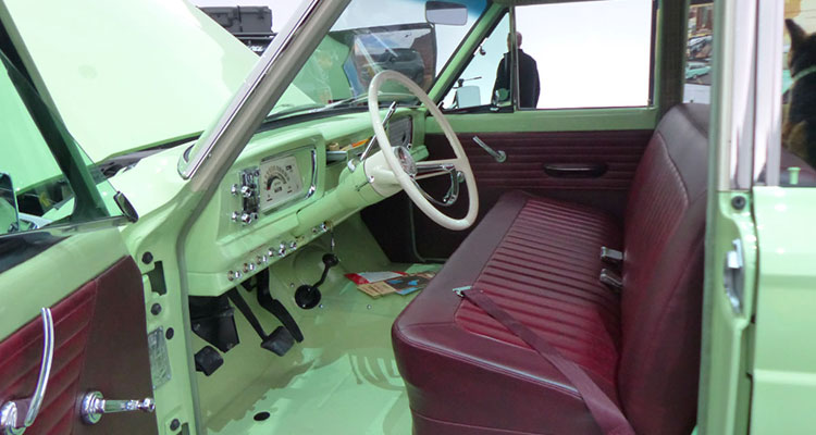 jeep wrangler wagoneer concept interior