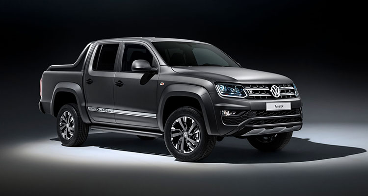 VW Amarok Front Side