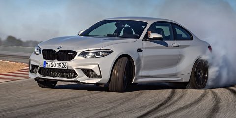 BMW M2 Competition drifting