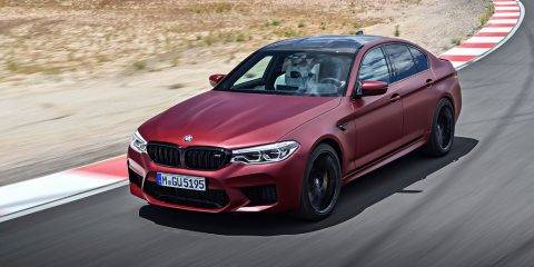 BMW M5 Front feature