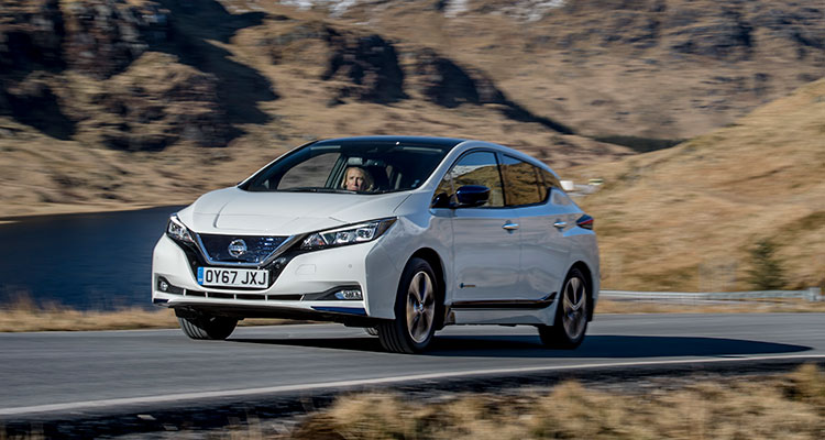 Nissan Leaf 2018 front side 1