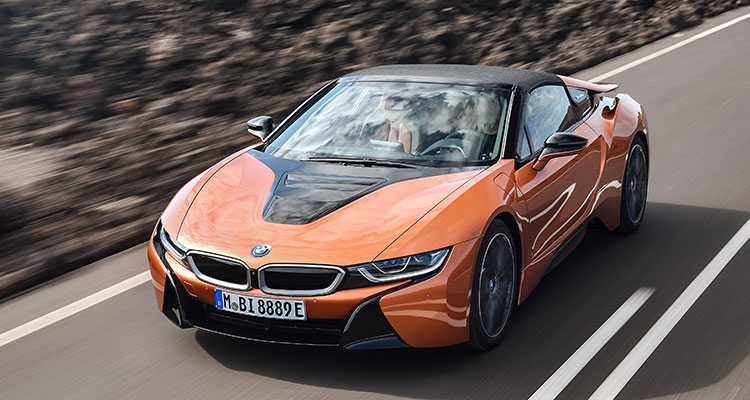 BMW i8 Convertible front side 4 roof up