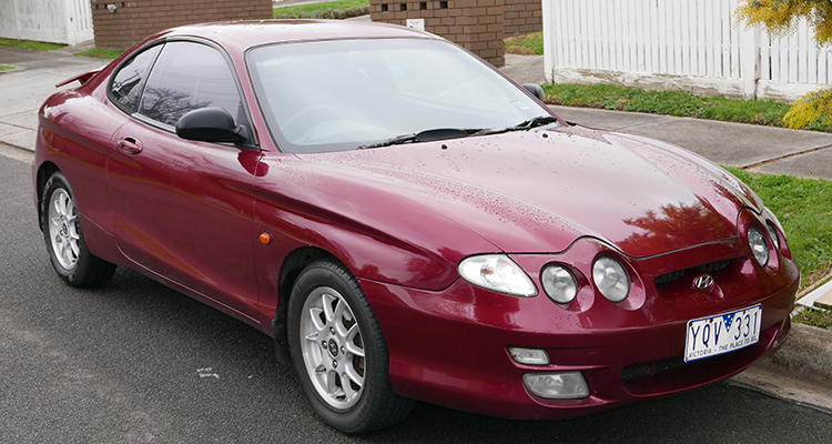 Hyundai Coupe 4