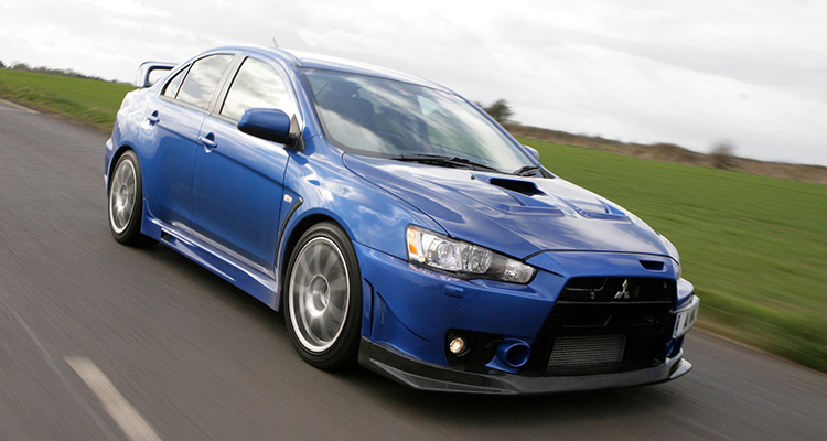 Mitsubishi Lancer Evolution front side 2