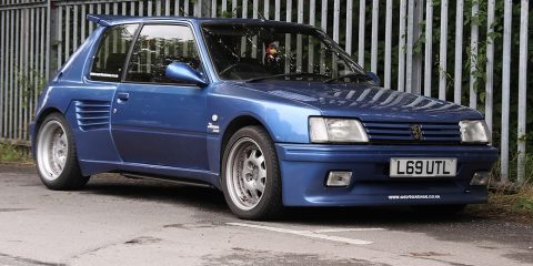 Peugeot 205 GTi Dimma body feature