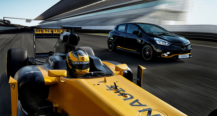 Renault Clio R.S.18 with Renault F1 Car 1