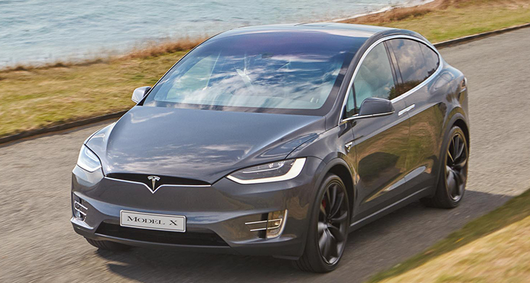 Tesla Model X 2