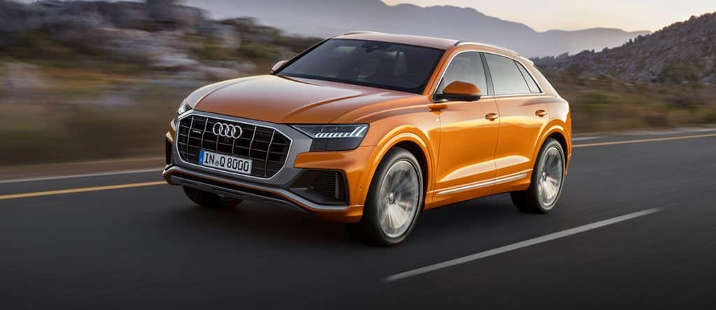 Audi Q8 front side feature