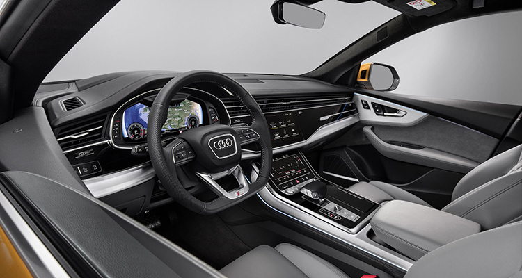 Audi Q8 interior 5