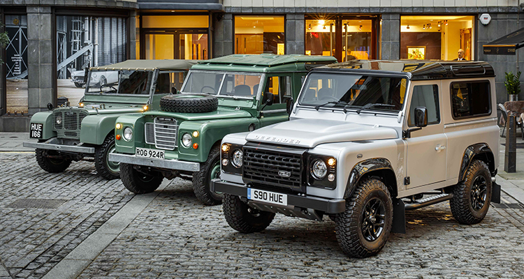 Land rover defender 1