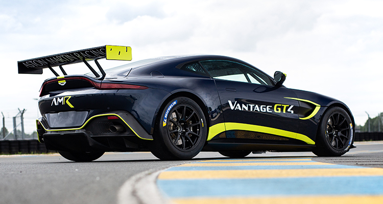 Vantage GT4 side 1