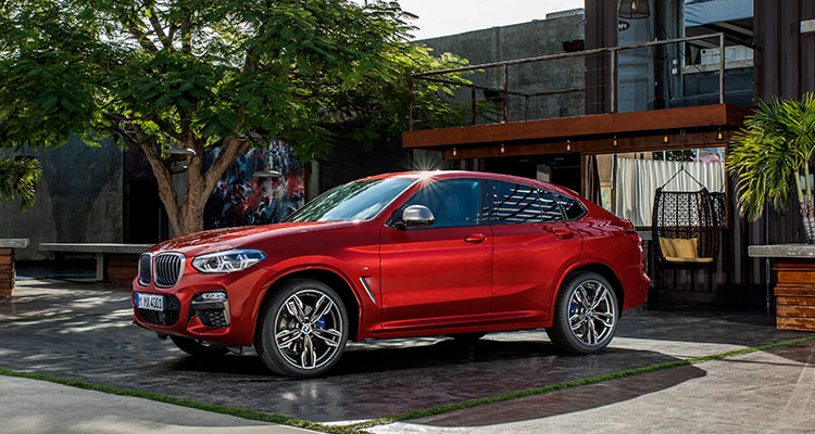 BMW X4 front side 2