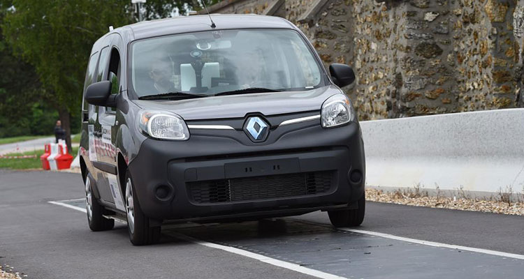 renault kangoo wireless charging