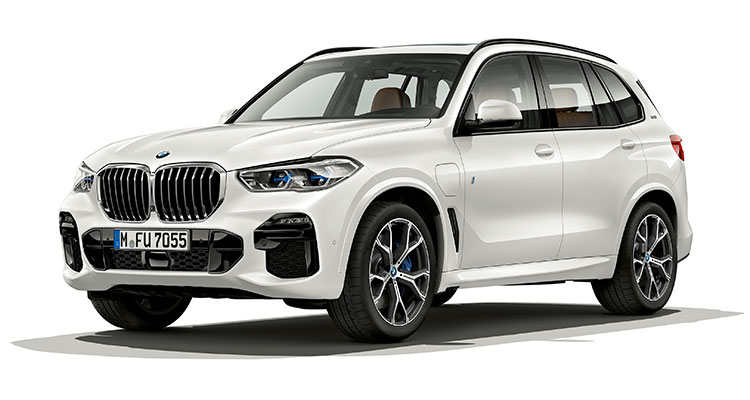 BMW X5 xDrive45e iPerformance exterior front side 1