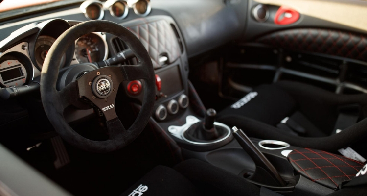 400bhp Nissan 370z interior 1