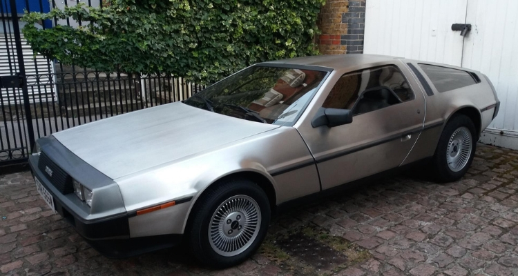 DeLorean DMC12 3