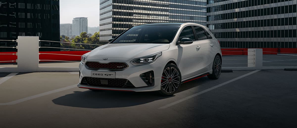 KIA Ceed GT front side feature