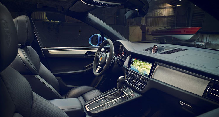 Porsche Macan Facelift 2019 interior 1