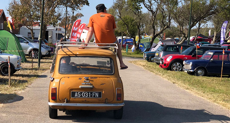 Classic MINI Cooper 3