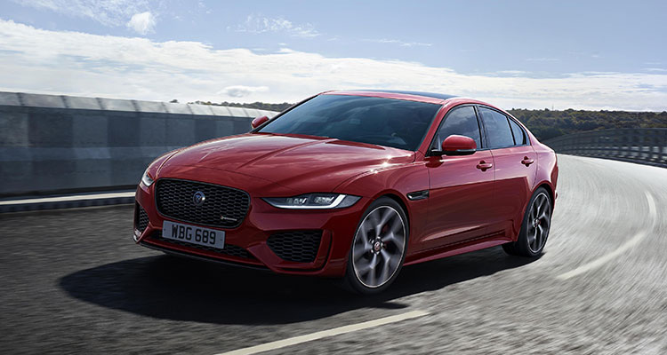 New 2019 Jaguar XE 5