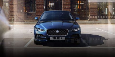 New 2019 Jaguar XE feature