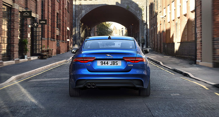 New 2019 Jaguar XE rear 4