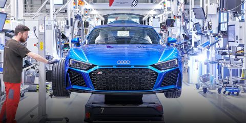 Audi R8 PI V10 feature