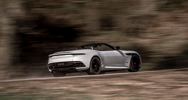 Aston Martin DBS Superleggera Volante (2)