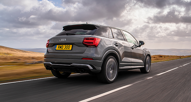 Audi SQ2 SUV 3