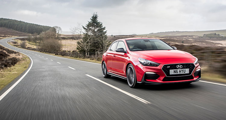 Hyundai i30 Fastback N front side 1