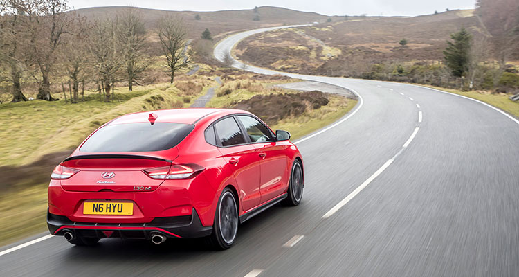 Hyundai i30 Fastback N rear 1