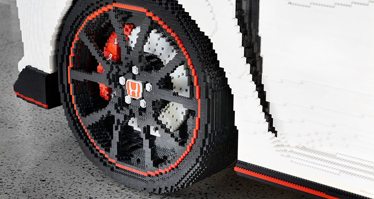 Life-Sized, 100% LEGO Honda Civic Type R 2