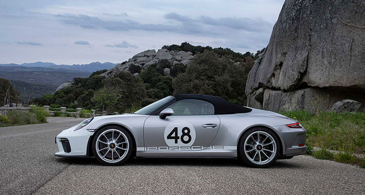 Porsche 911 Speedster 991 heritage pack roof