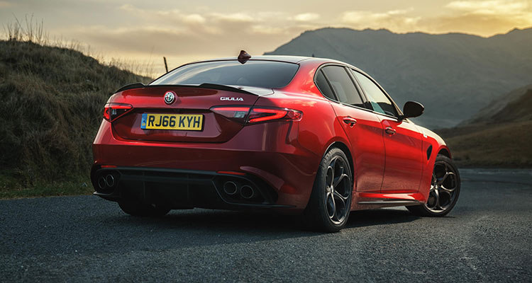 Alfa Romeo Giulia Quadrifoglio (10)