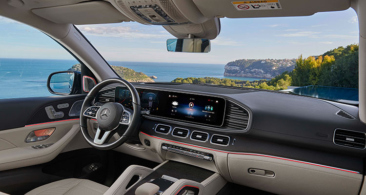 Mercedes-Benz GLS 400 d interior