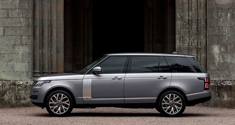 Range Rover 3.0-litre 400PS Ingenium petrol engine (1)