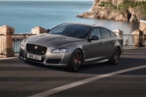 Jaguar XJ (feature)