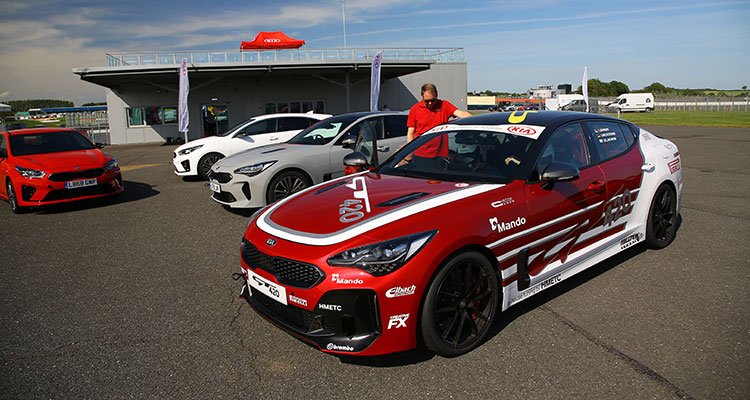 Kia Stinger GT420 Track Car (5)