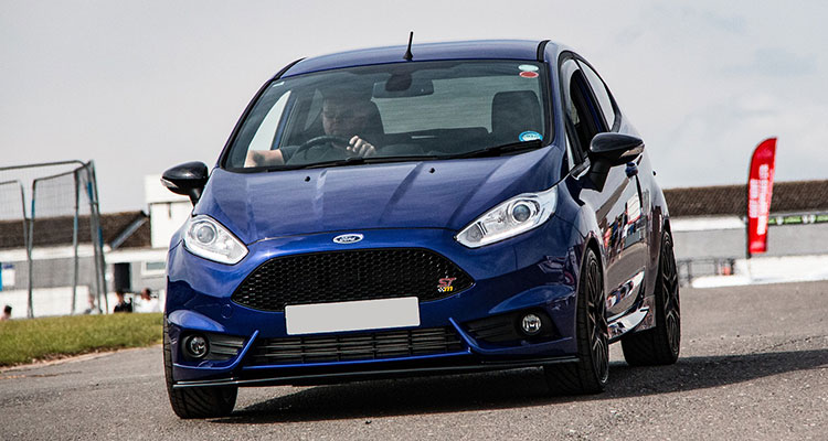 Ford Fiesta ST - Subwoofer (5)